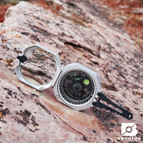 BRÚJULA BRUNTON ESTÁNDAR PLATEADA 0-360° 5020 - Imagen 7