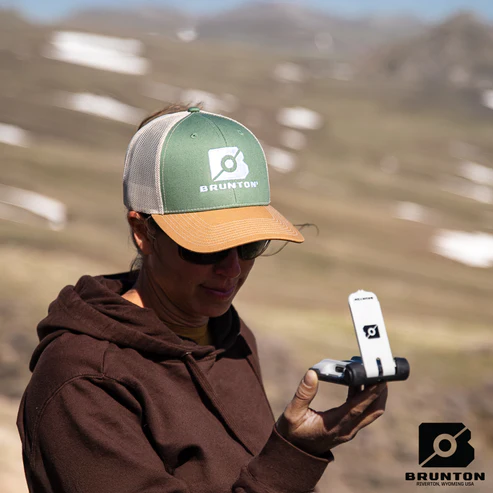 BRÚJULA BRUNTON TRUARC20 LUMINESCENTE - Imagen 6